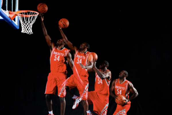 三步上籃動作要領(lǐng)是什么？